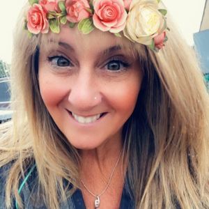 Meet your Posher, Michele